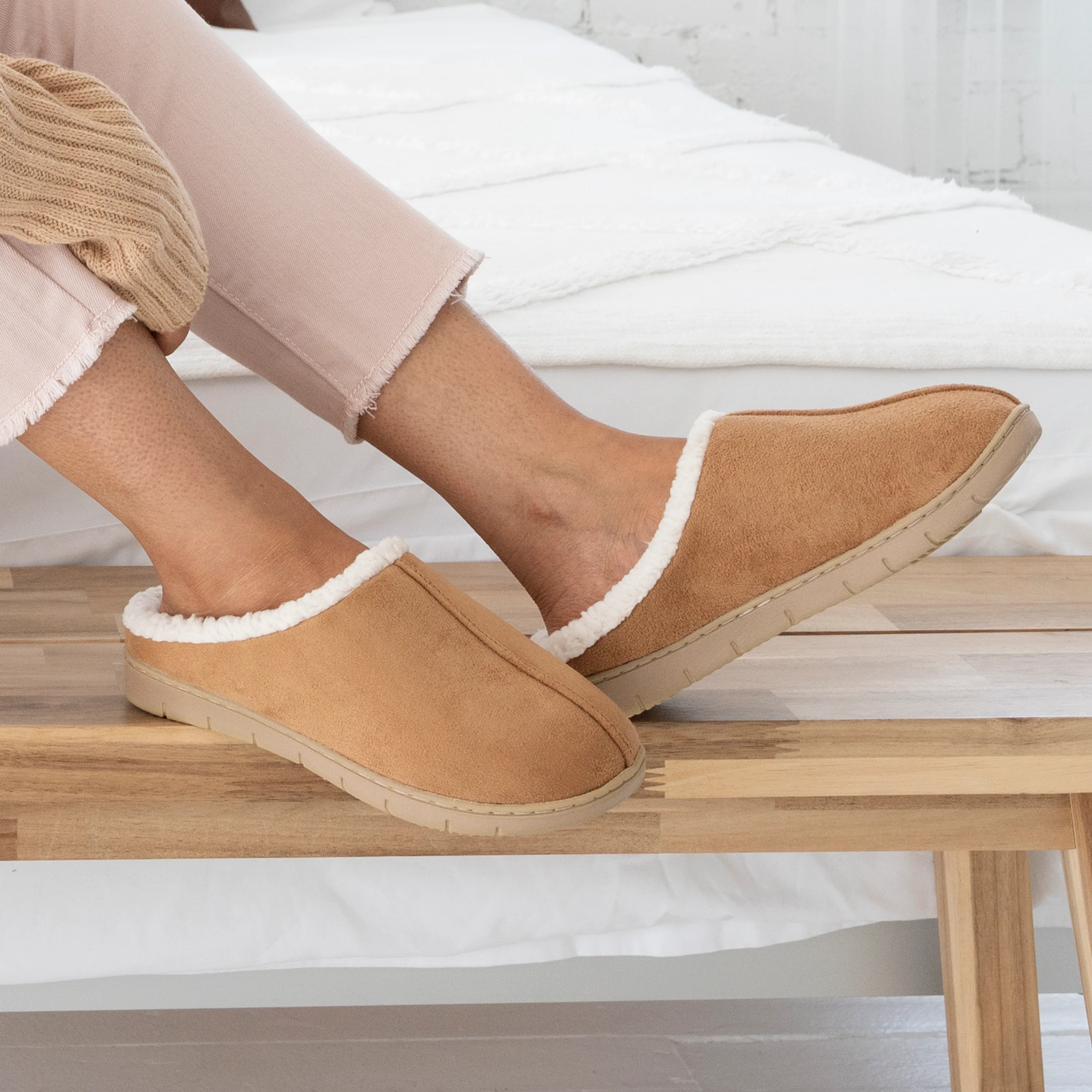 Women's Sherpasoft Rory Clog Slippers - Image 15