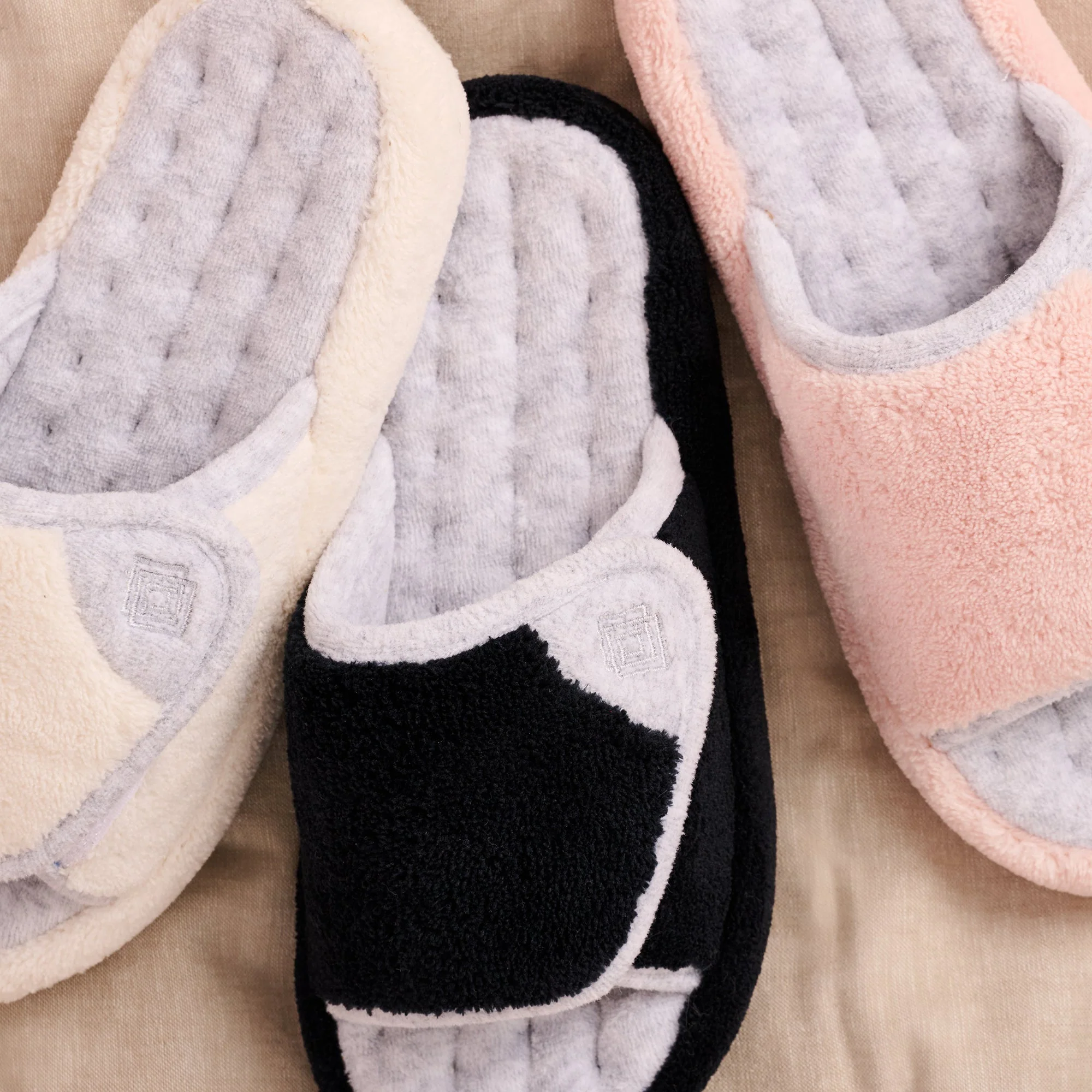 Women's Adjustable Microterry Spa Slide - Image 13