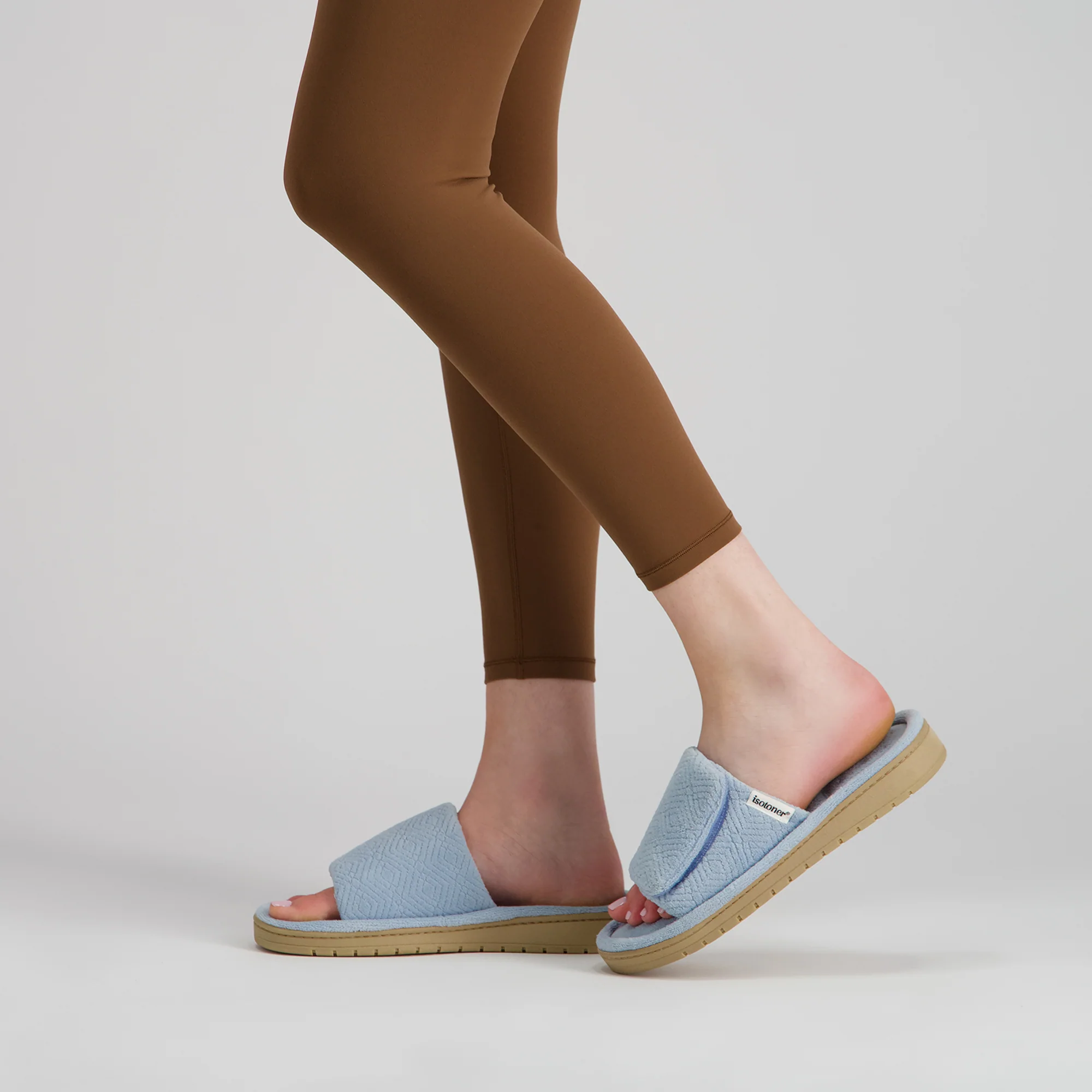 Women's Diamond Microterry Gemma Adjustable Slide Slipper - Image 31