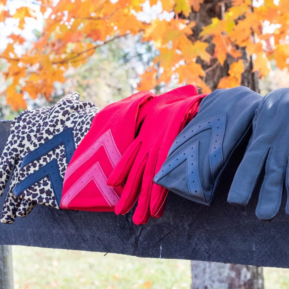 Women's Spandex Gloves with Chevron Detail - Image 27